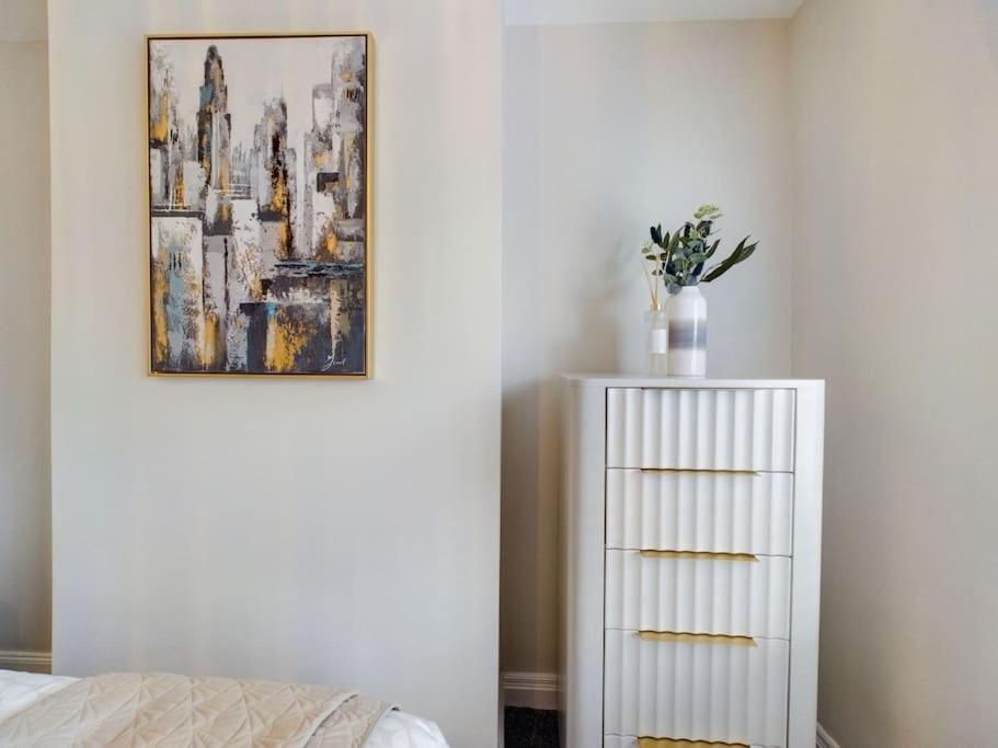 It'S Broadway Baby! Great House Close To City Centre Belfast Eksteriør billede